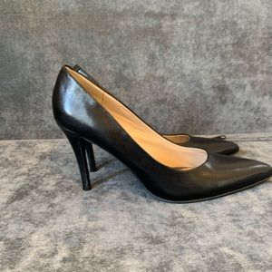 Nine West Black Pumps